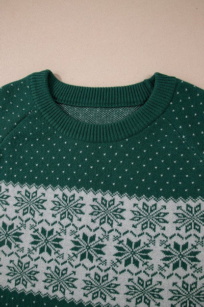 Plus Size Christmas Snowflake Crewneck Sweater